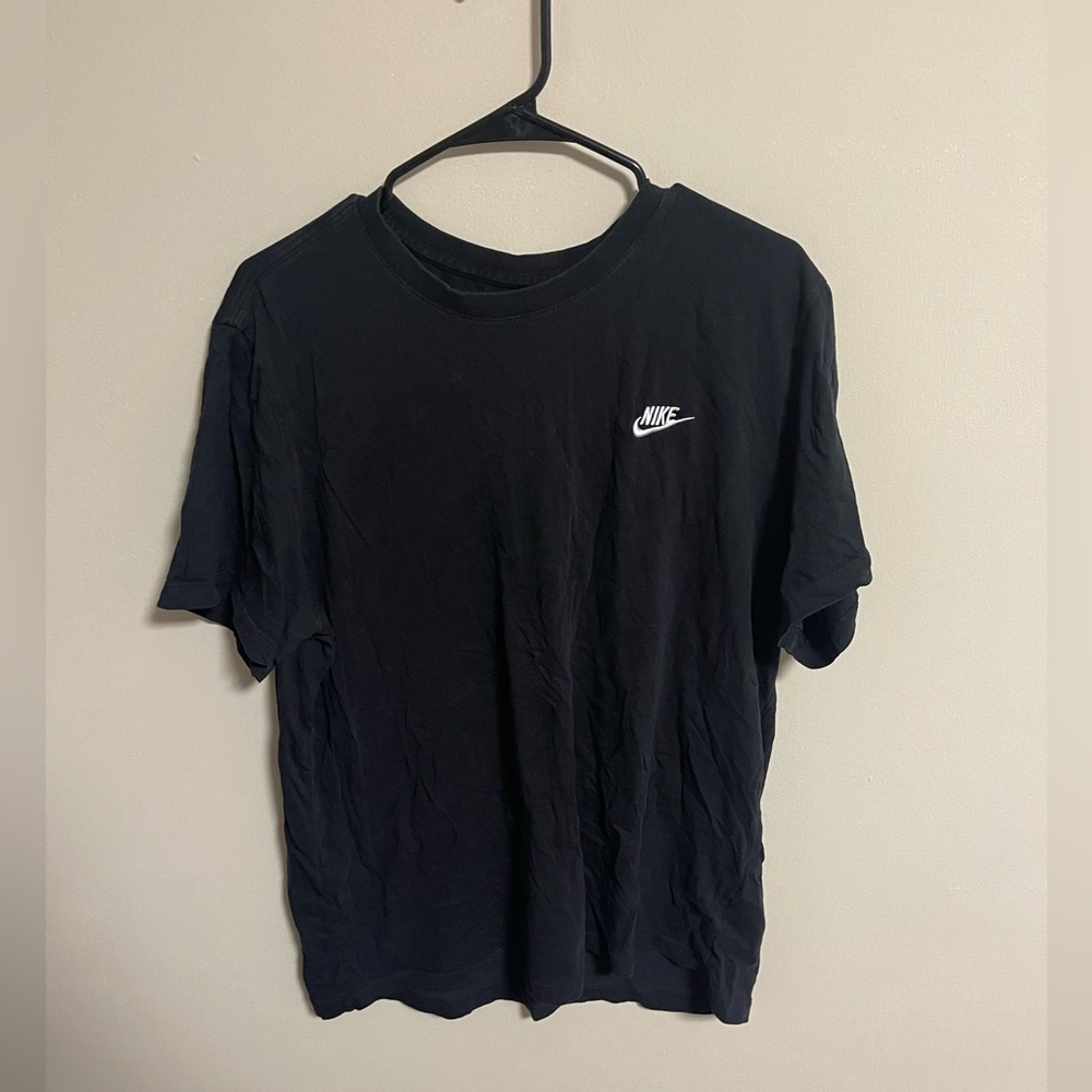 Nike club tee